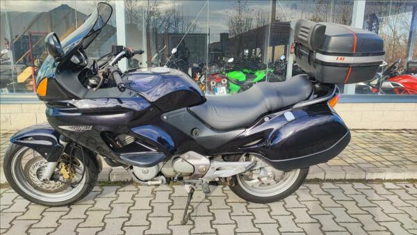 Honda NT650 Deauville