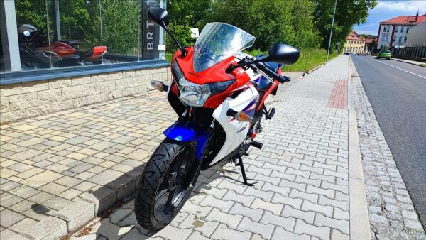 Honda CBR 125 R