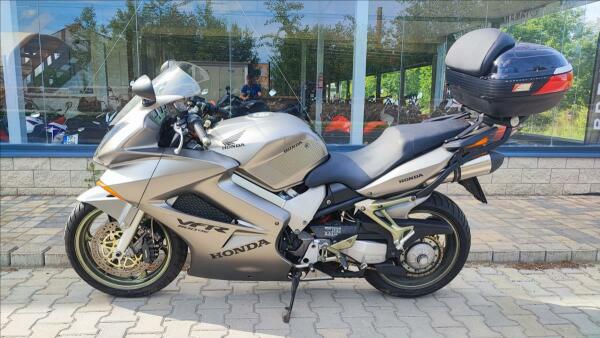 Honda VFR 800