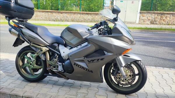Honda VFR 800
