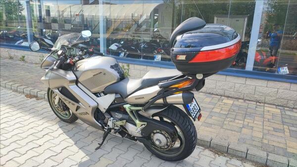 Honda VFR 800
