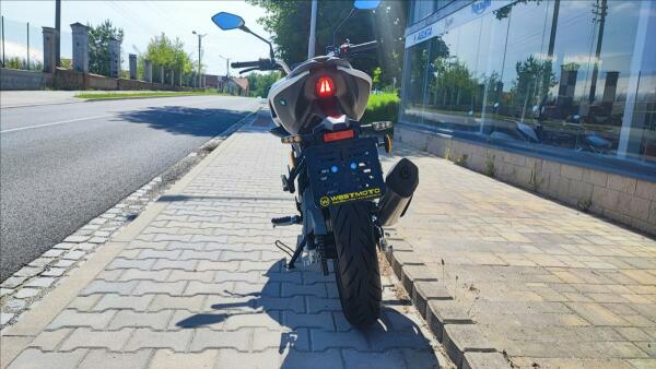 QJ Motor SRK 125 S 2025