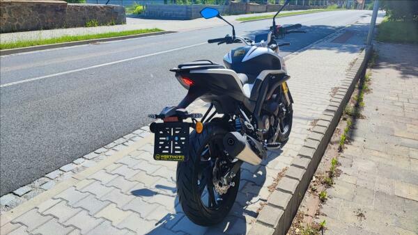 QJ Motor SRK 125 S 2025