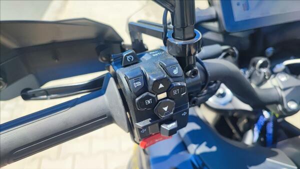 QJ Motor SRT 900 S +kufry