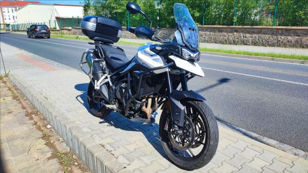 Triumph Tiger 900 GT
