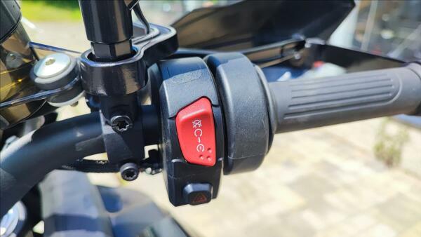 QJ Motor SRT 900 S +kufry