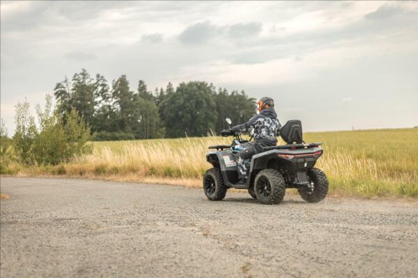 Linhai Landforce 550L