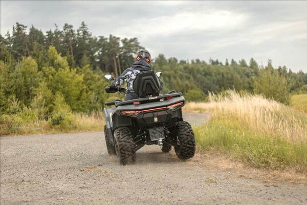 Linhai Landforce 550L