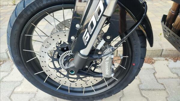 QJ Motor SRT 600 SX 2025