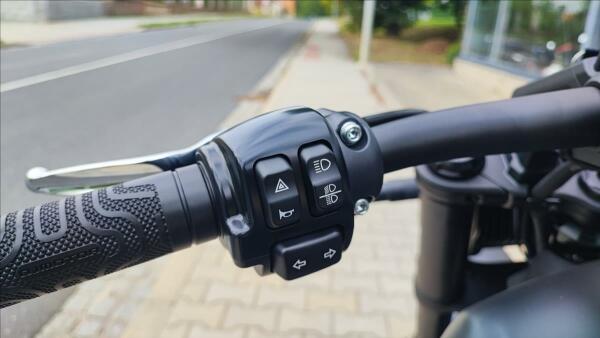 QJ Motor SRV 600 V