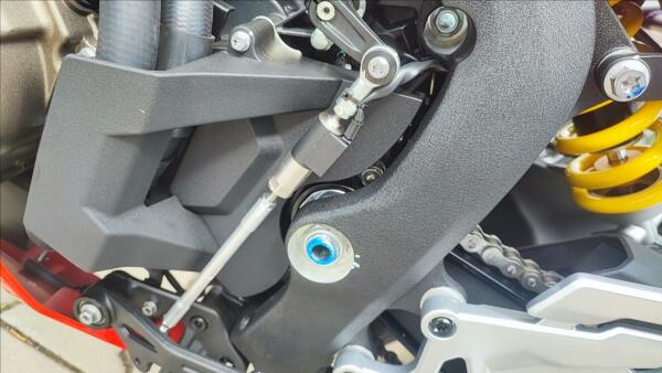 QJ Motor SRK 800 RR 2025