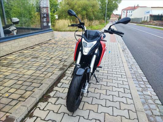Yuki 125i Sport R