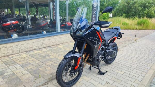 Moto Morini X-Cape 700