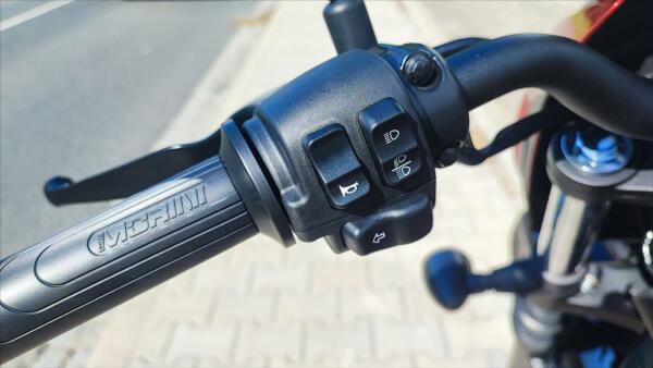 Moto Morini Calibro Custom 700