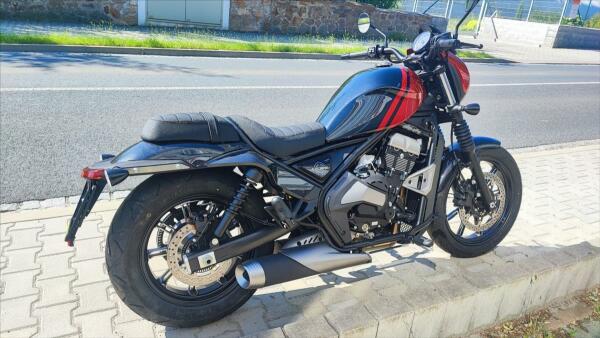 Moto Morini Calibro Custom 700