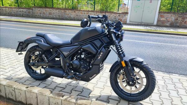 Zontes 125 Custom