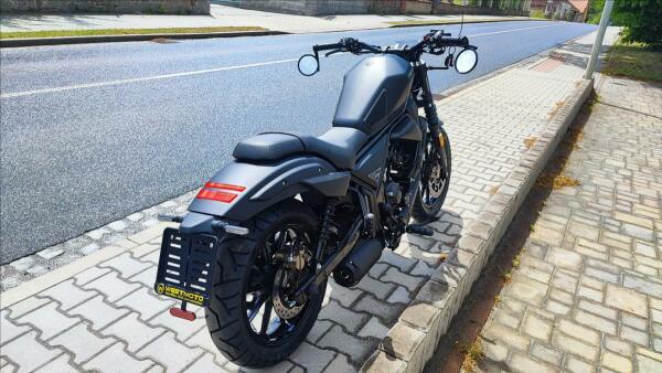 Zontes 125 Custom