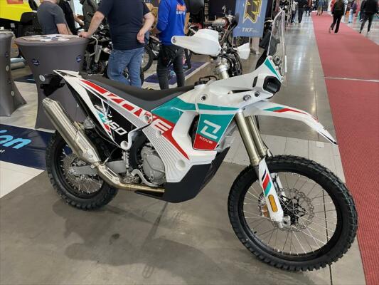 Kove 450 Rally KYB