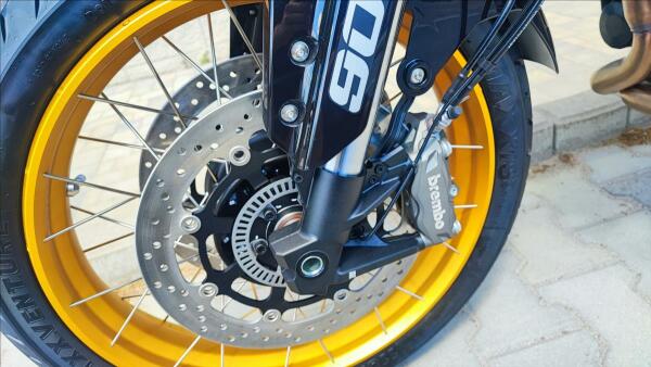 QJ Motor SRT 900 SX +kufry