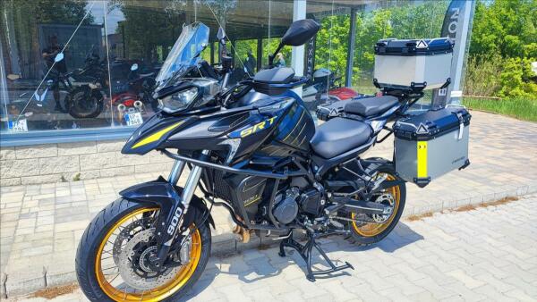 QJ Motor SRT 900 SX +kufry