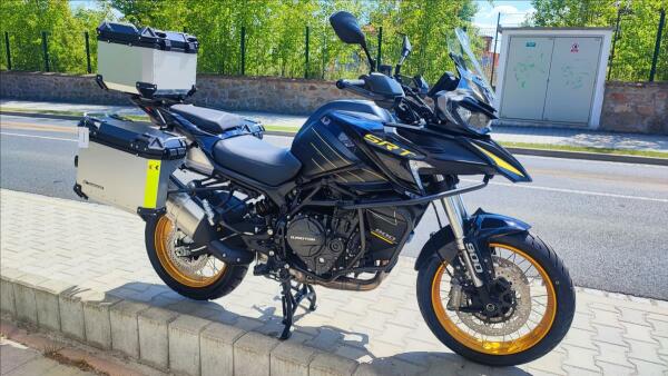 QJ Motor SRT 900 SX +kufry