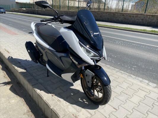 Malaguti Madison 125