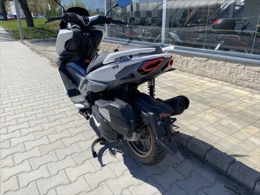 Malaguti Madison 125