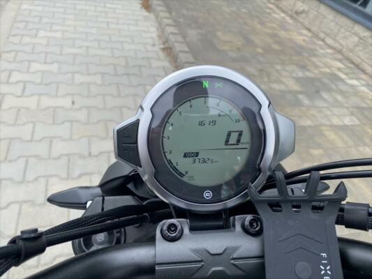 CFMOTO 300 CL-X