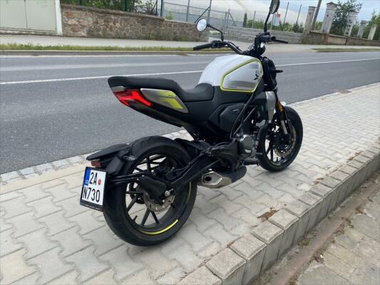 CFMOTO 300 CL-X