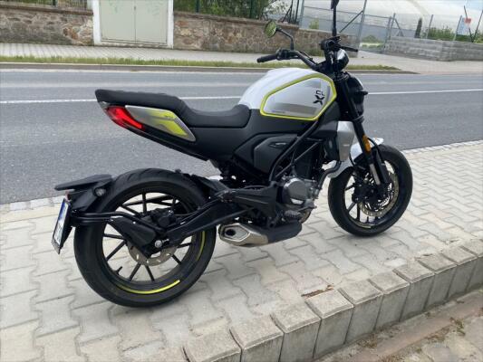CFMOTO 300 CL-X