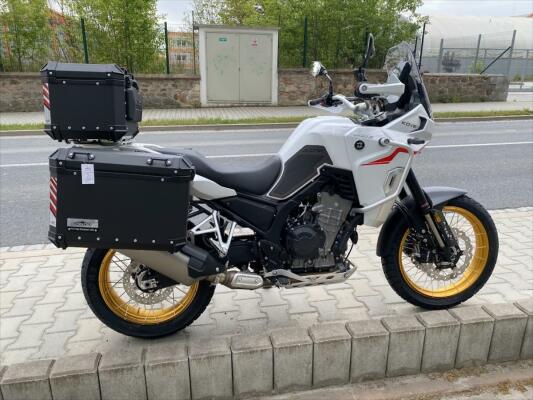 Kove 800X GT