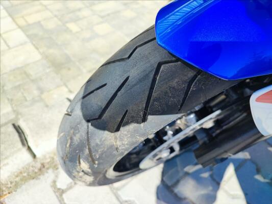BMW F 800 R