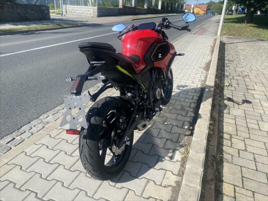 QJ Motor SRK 125 J