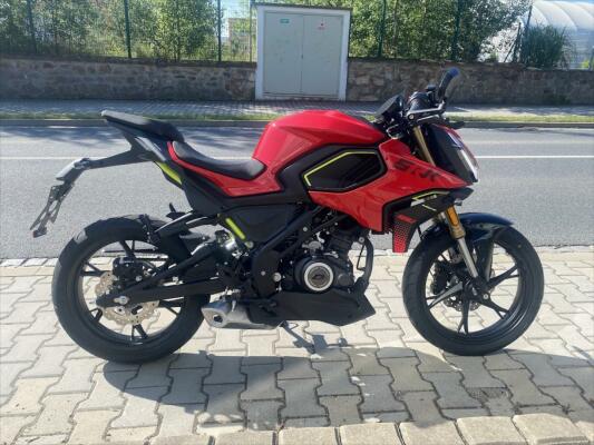 QJ Motor SRK 125 J