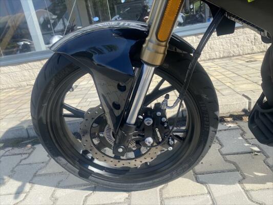 QJ Motor SRK 125 J
