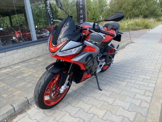 Aprilia Tuono 660