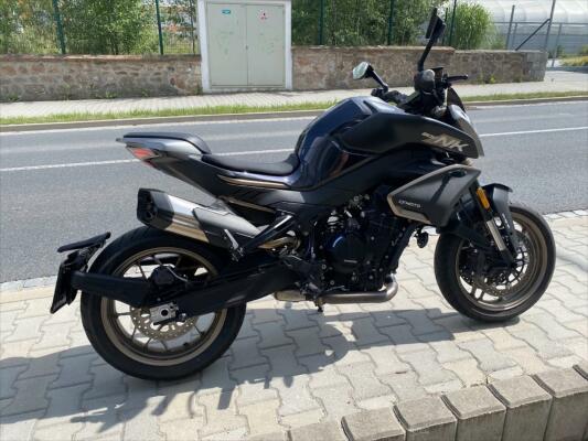 CFMOTO 800 NK Advanced