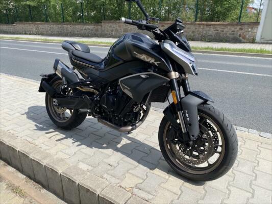 CFMOTO 800 NK Advanced