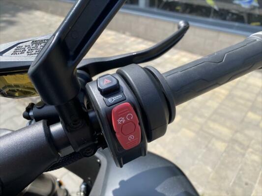 CFMOTO 800 NK Advanced