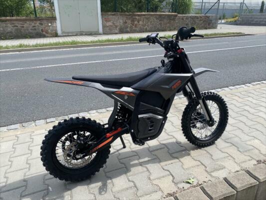 E-Ton M5  4500w kola 14/12
