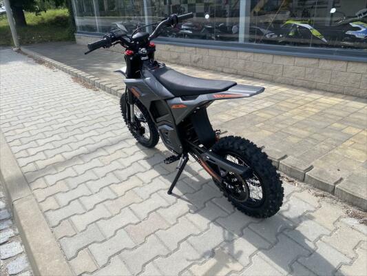 E-Ton M5  4500w kola 14/12