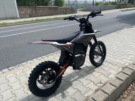 E-Ton M5  4500w kola 14/12