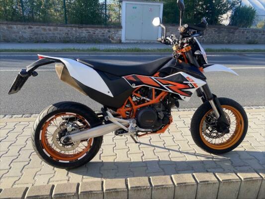 KTM 690 SMC 2015