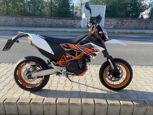KTM 690 SMC 2015