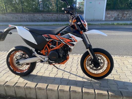 KTM 690 SMC 2015