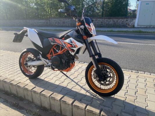 KTM 690 SMC 2015