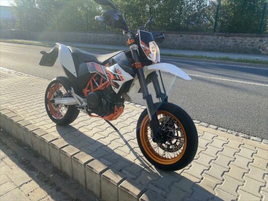 KTM 690 SMC 2015
