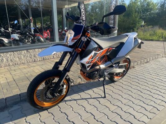 KTM 690 SMC 2015
