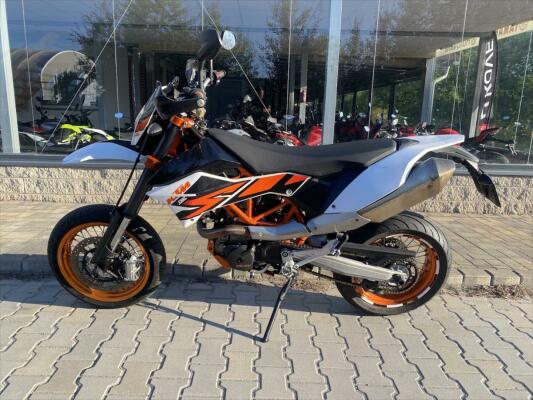 KTM 690 SMC 2015