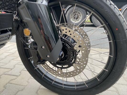 Zontes 703 Frontier 2026 kola 21/18 b